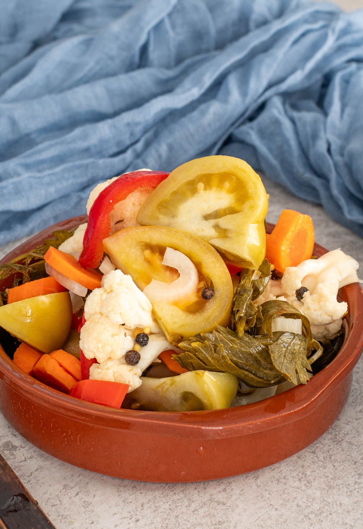 Muraturi asortate dulce-acrisoare.